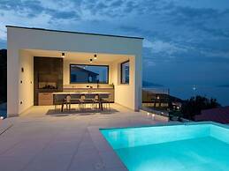 Amazing Villa in Labin With Sauna, Private Pool