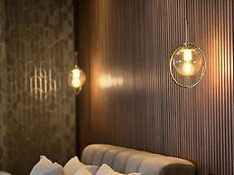 Ayatoure Hotel