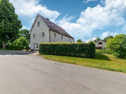 Family Villa Near Lake