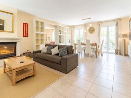 Charming Villa Stay Near Limoux
