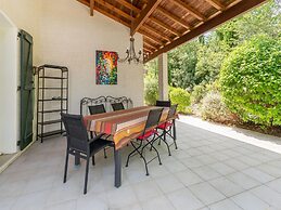 Charming Villa Stay Near Limoux