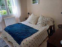 Charming Villa Stay Near Limoux