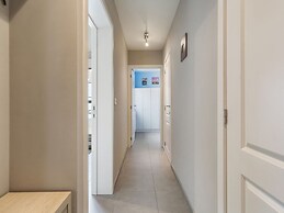 Pleasant Apartment Near the Seafront