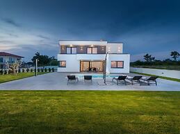 Villa Ana Skicini