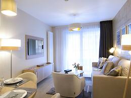 Apartment in Eclose With Mountain Views