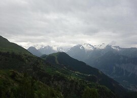 Apartment in Eclose With Mountain Views