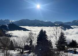 Apartment in Eclose With Mountain Views