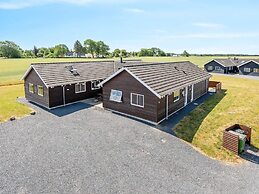 5 Star Holiday Home in Bogense