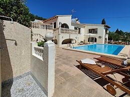 Villa Fiorida Comfortable Holiday Residence