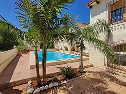 Villa Fiorida Comfortable Holiday Residence