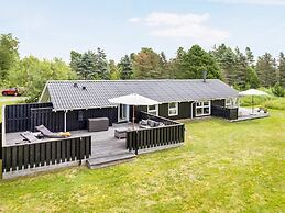 7 Person Holiday Home in Jerup