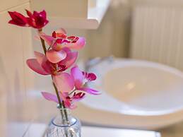 Villa in Torri del Benaco With Private Pool