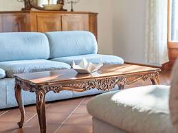 Villa in Torri del Benaco With Private Pool