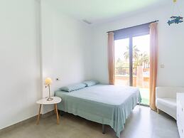 Spacious Apartment With 2 Terraces