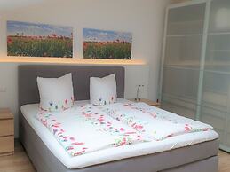 Rugenlust - With sea View / Home Office