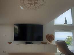 Rugenlust - With sea View / Home Office