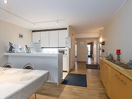 Charming Apartment Near the Beach