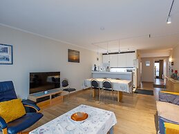 Charming Apartment Near the Beach