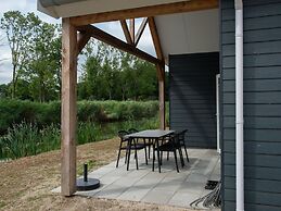 Nice Holiday Home Near the Waterfront