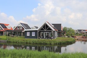 Nice Holiday Home Near the Waterfront