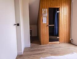 Detached Home Nijmegen Lake View Sauna