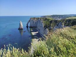 Gite in Etretat Near Cliffs & Beach