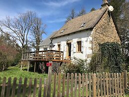 Peaceful Countryside Home