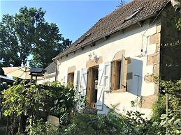 Peaceful Countryside Home