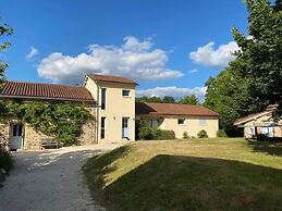 Spacious Gite With Large Terrace