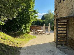 Spacious Gite With Large Terrace