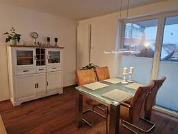 Nelly Modern Retreat