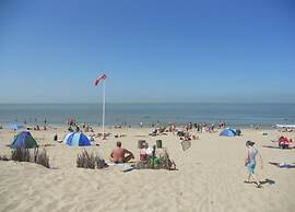 Apartment Near Ostend Beach