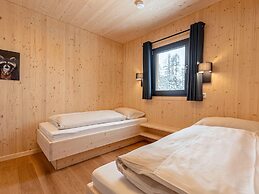 Natural Chalet With Whirlpool