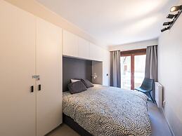 Apartment With 3 Bedrooms and sea View