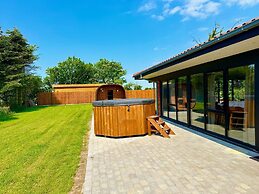 4 Star Holiday Home in Ulfborg