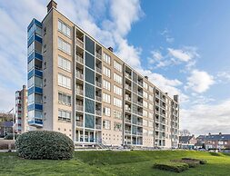 Studio on Seafront Near Tram Stop