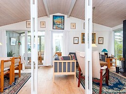 8 Person Holiday Home in Farvang