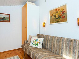 8 Person Holiday Home in Farvang
