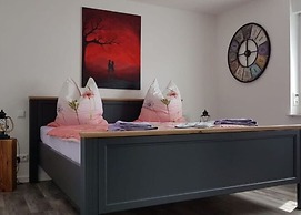 Leinelume Modern Retreat