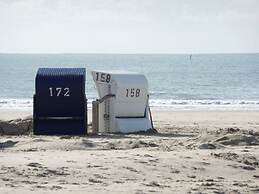 - 2 min zum Strand