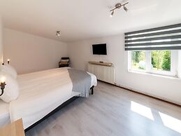 Pet Friendly Villa in Elsenborn