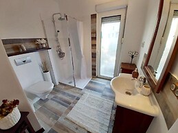 Apartment Regina - Duplex Two Bedroom Apartment