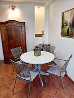 Apartment Regina - Duplex Two Bedroom Apartment
