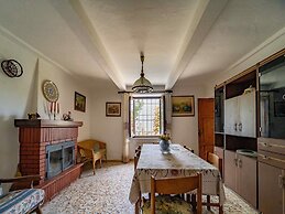 Holiday Home in Tuscany With Scenic Views