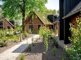 Forest Villa With Hot Tub 6 Persons