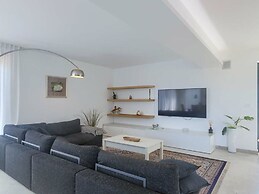 Villa Aurora III