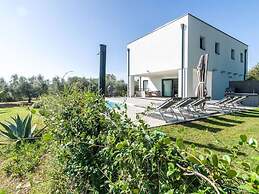 Villa Aurora III