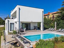 Villa Aurora III