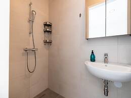 16p Spacious Villa on the Water in Zeewolde