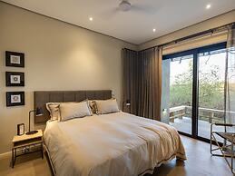 Villa in Hoedspruit With Hot Tub